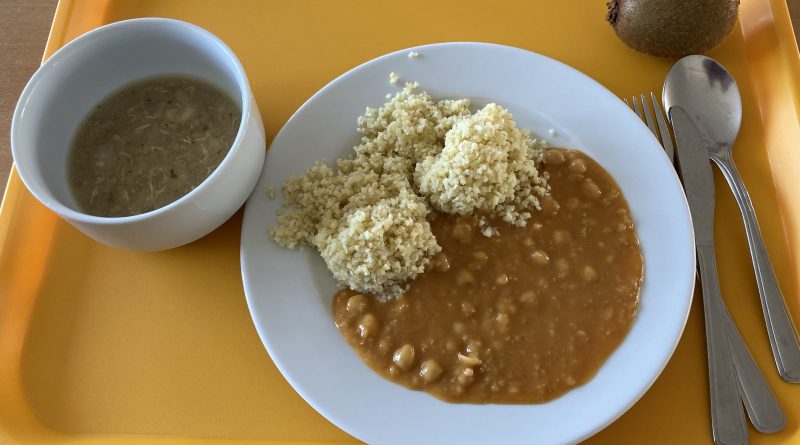 Již čtvrté nové jídlo z naší školní jídelny :) Již čtvrté nové jídlo z naší školní jídelny :)