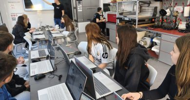 Digitální tvoření v kamionu FabLab University