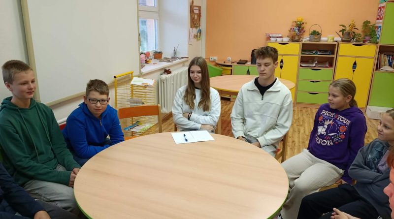První zasedání Žákovského parlamentu